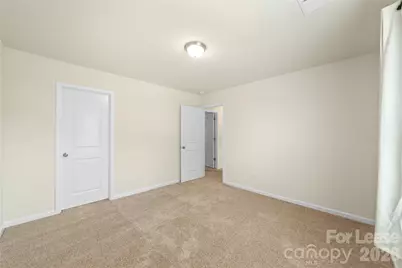 9517 Harvard Oak Court, Charlotte, NC 28269 - Photo 25