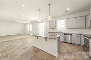 9517 Harvard Oak Ct, Charlotte, NC 28269 - Photo 13