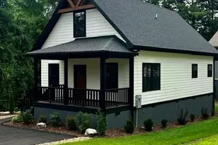 310 9th St, Black Mountain, NC 28711 - Photo 1
