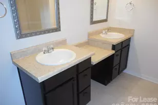 7156 Pitzer Dr, Charlotte, NC 28269 - Photo 19