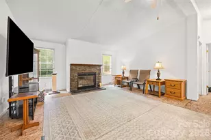1475 Smith Woods Ln, Hickory Grove, SC 29717 - Photo 5