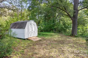 226 Vickery Dr, Charlotte, NC 28215 - Photo 41