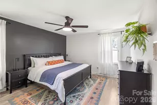 226 Vickery Dr, Charlotte, NC 28215 - Photo 23