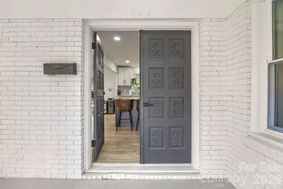 226 Vickery Drive, Charlotte, NC 28215 - Photo 5
