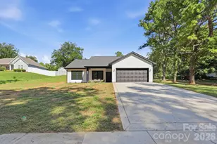 325 N Chapel St, Landis, NC 28088 - Photo 5