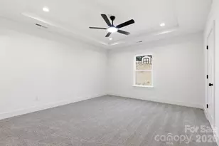 325 N Chapel St, Landis, NC 28088 - Photo 23