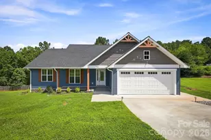 4326 Boulder Dr, Morganton, NC 28655 - Photo 1
