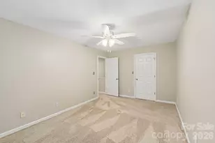 4123 Mountain Cove Dr, Charlotte, NC 28216 - Photo 29