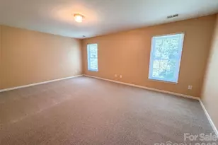 3106 Arklow Rd, Charlotte, NC 28269 - Photo 15
