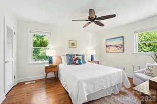 7316 Thorncliff Dr, Charlotte, NC 28210 - Photo 13