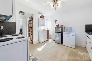 627 N 6th St, Albemarle, NC 28001 - Photo 11