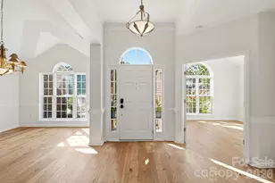 7877 Sedgebrook Dr E, Lowesville, NC 28164 - Photo 5
