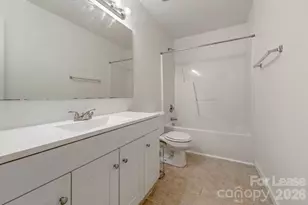 7007 Advocator Ln, Charlotte, NC 28216 - Photo 15