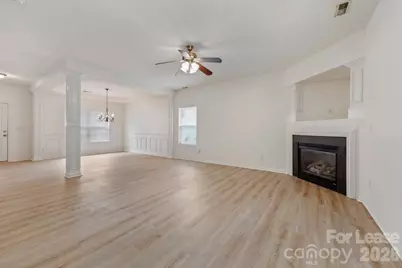 7007 Advocator Lane, Charlotte, NC 28216 - Photo 3