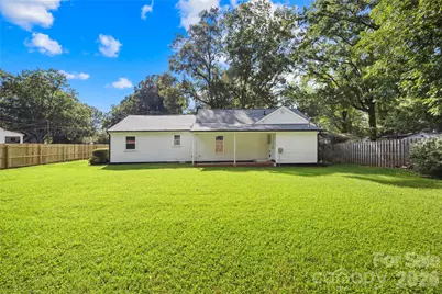 227 N Magnolia Street, Mooresville, NC 28115 - Photo 17
