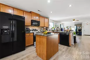 865 Willow Creek Dr, Gastonia, NC 28054 - Photo 13