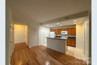718 W Trade Street #408, Charlotte, NC 28202 - Photo 5