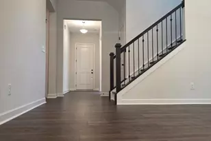 812 E 19th St, Charlotte, NC 28205 - Photo 3