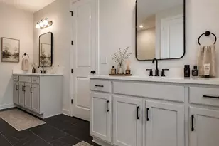 812 E 19th St, Charlotte, NC 28205 - Photo 27
