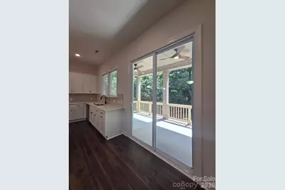 812 E 19th Street, Charlotte, NC 28205 - Photo 17