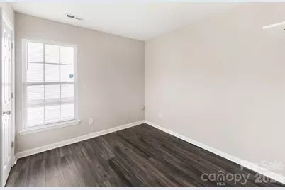 2710 Blackberry Ridge Lane, Charlotte, NC 28208 - Photo 15
