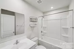 6042 Cutwater Cir, Charlotte, NC 28269 - Photo 27