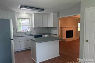 3978 W Nc 10 Hwy, Newton, NC 28658 - Photo 9