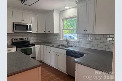 3978 W Nc 10 Highway, Newton, NC 28658 - Photo 7