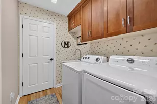 130 Cherokee Cir, Lake Toxaway, NC 28747 - Photo 37