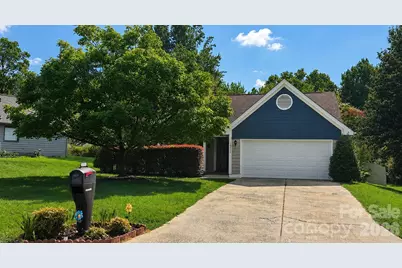 10117 Crayton Drive, Charlotte, NC 28269 - Photo 1