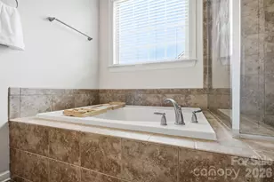 15000 Kinnegal Ln, Charlotte, NC 28278 - Photo 21