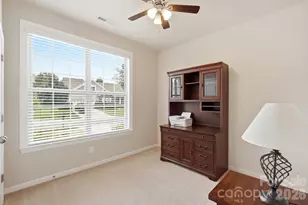 15000 Kinnegal Ln, Charlotte, NC 28278 - Photo 23