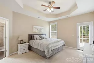 15000 Kinnegal Ln, Charlotte, NC 28278 - Photo 17