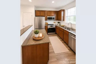 1600 Walnut View Drive, Charlotte, NC 28208 - Photo 3