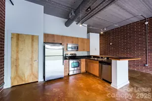 626 N Graham St, Charlotte, NC 28202 - Photo 7