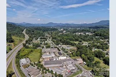 1406 Sulphur Springs Road, Waynesville, NC 28786 - Photo 5