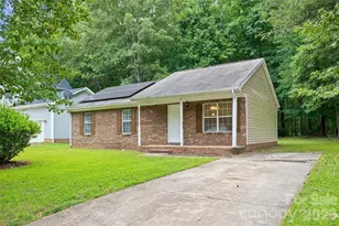 610 Pennwood Ln, Charlotte, NC 28215 - Photo 1