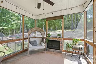 607 Winter Walk Ln, Lake Wylie, SC 29710 - Photo 33