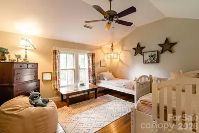 520 Esseola Street, Saluda, NC 28773 - Photo 13