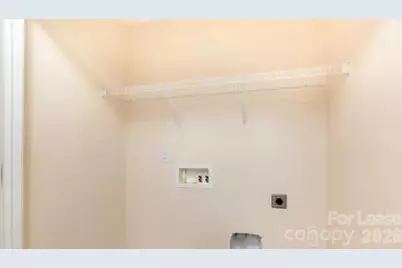 9036 Bradstreet Commons Way, Charlotte, NC 28215 - Photo 3