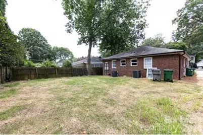 1704 Club Road #B, Charlotte, NC 28205 - Photo 9
