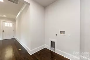 1704 Club Rd, Charlotte, NC 28205 - Photo 17