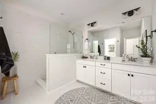 8108 Merryvale Ln, Charlotte, NC 28214 - Photo 21