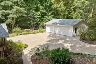 8137 Rowe St, Catawba, NC 28609 - Photo 3