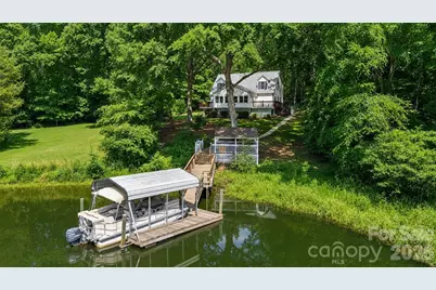 8137 Rowe Street, Catawba, NC 28609 - Photo 1