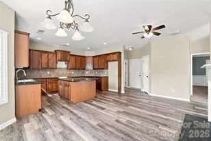 2506 Greenspire Ct, Charlotte, NC 28262 - Photo 21