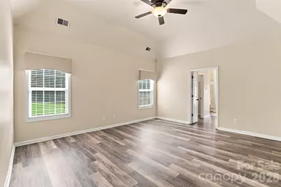 2506 Greenspire Court, Charlotte, NC 28262 - Photo 29