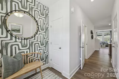7607 Ethora Way, Charlotte, NC 28216 - Photo 3