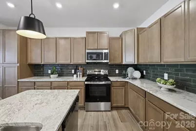 7607 Ethora Way, Charlotte, NC 28216 - Photo 7
