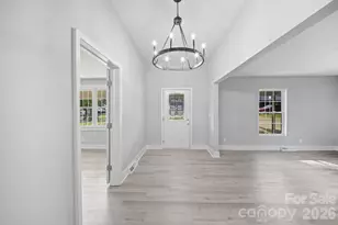 807 N Walnut St, Kannapolis, NC 28081 - Photo 5